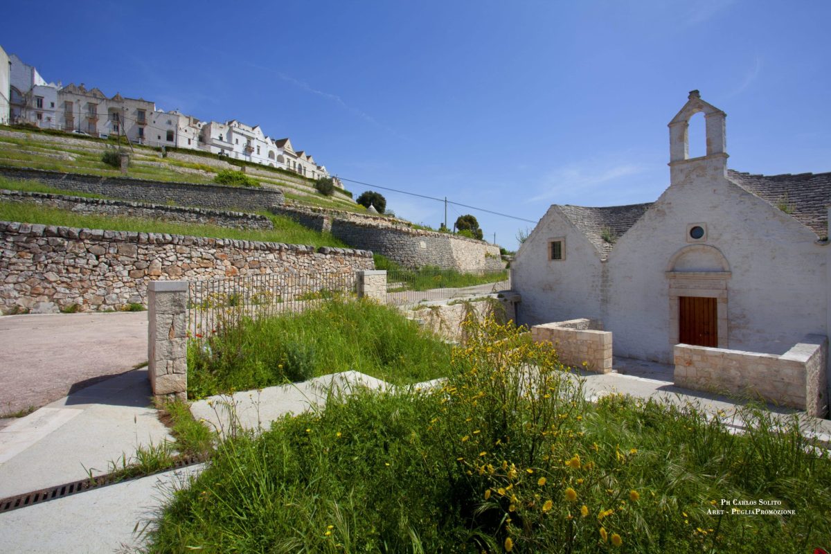 Locorotondo_Chiesa-di-Sant_Anna-di-Renna_ph-Carlos-Solito-min-min
