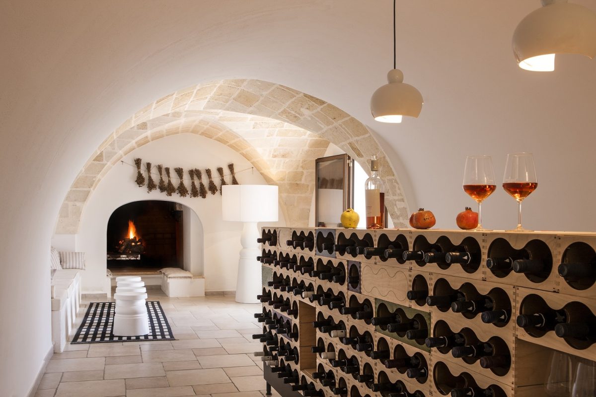 VINILIA WINE TASTING